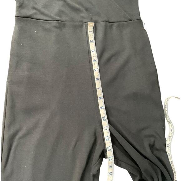 Hollister Surplice Wrap Black Kit Midi Midi Romper Jumpsuit Size Medium Pockets - Picture 10 of 15